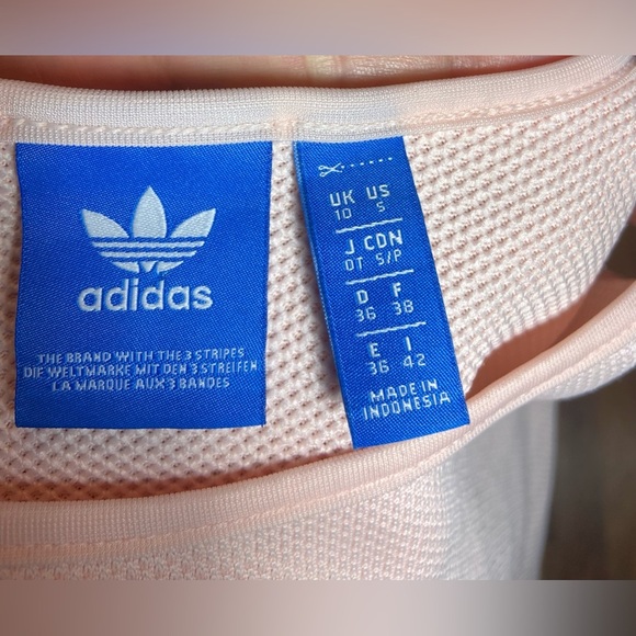 Adidas Ladies Peach Gym Vest/Top Mesh Top Size Small - Picture 2 of 5